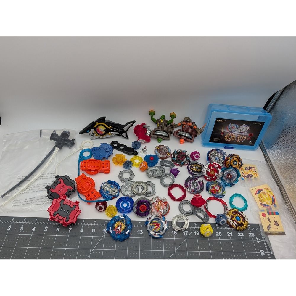 Beyblade Spinning Top Lot Multicolor Burst Series Launchers Case Beywarriors